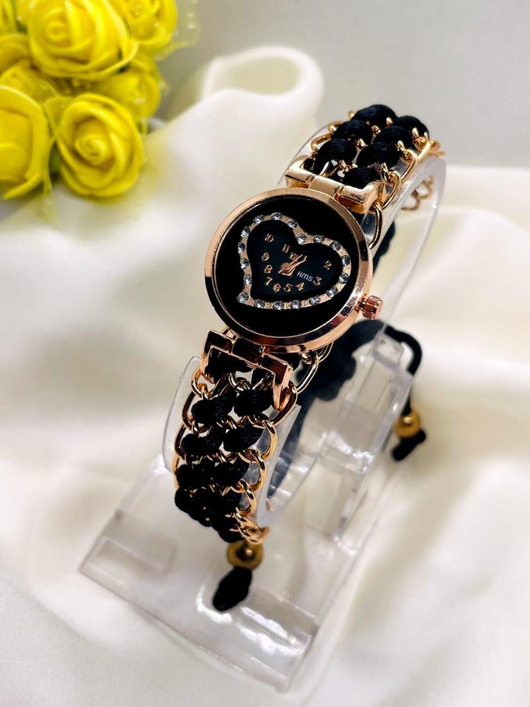 Ladies Watch Sale – Get Flat Discounts on Femina