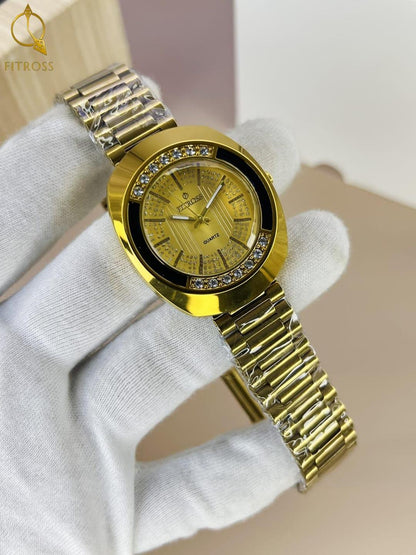 Black Metal Strap Watch for Women – Bold & Beautiful