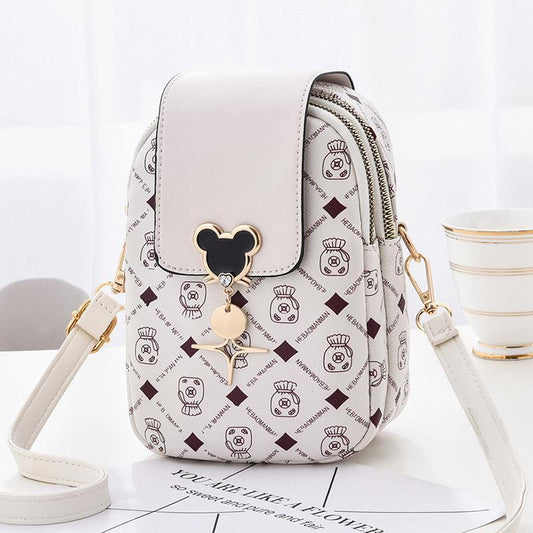Classic black bag for girls – timeless fashion piece