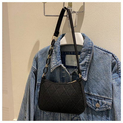 Trendy Crossbody Bags for Girls in Pakistan – Shop Now | Femina