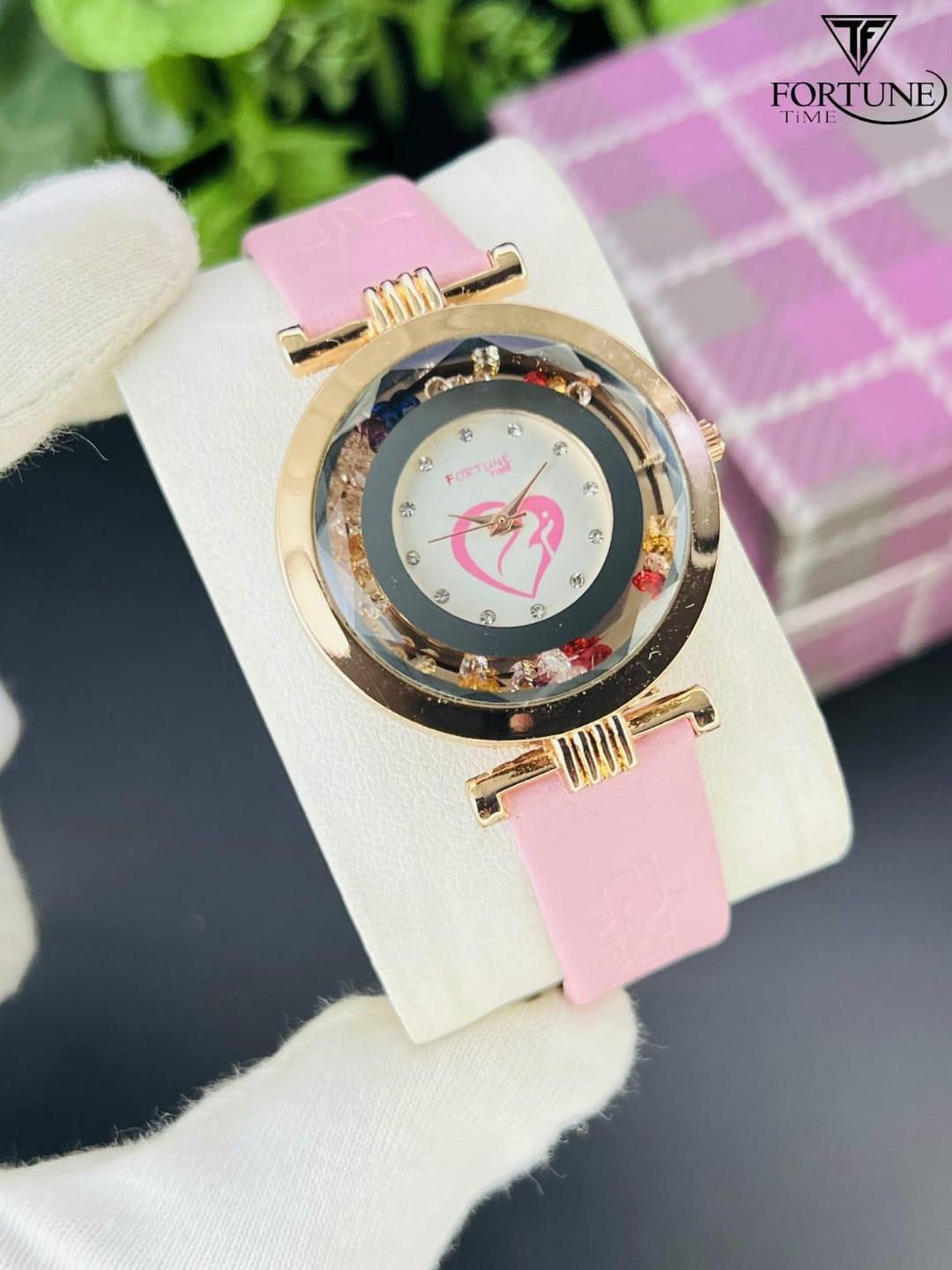 Classic Rose Gold Watch for Ladies – Everyday Elegance